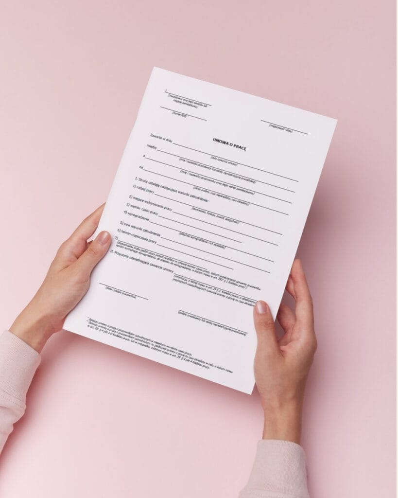 Umowa o pracę, umowa zlecenie czy B2B? Jak wybrać odpowiednią formę współpracy? Wzory umów dla firm- wzór umowa o pracę, umowa zlecenia i umowa o współpracę b2b