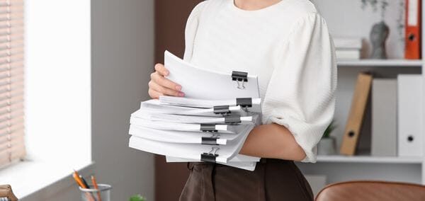 Akta osobowe pracownika – co musi zawierać dokumentacja kadrowa?